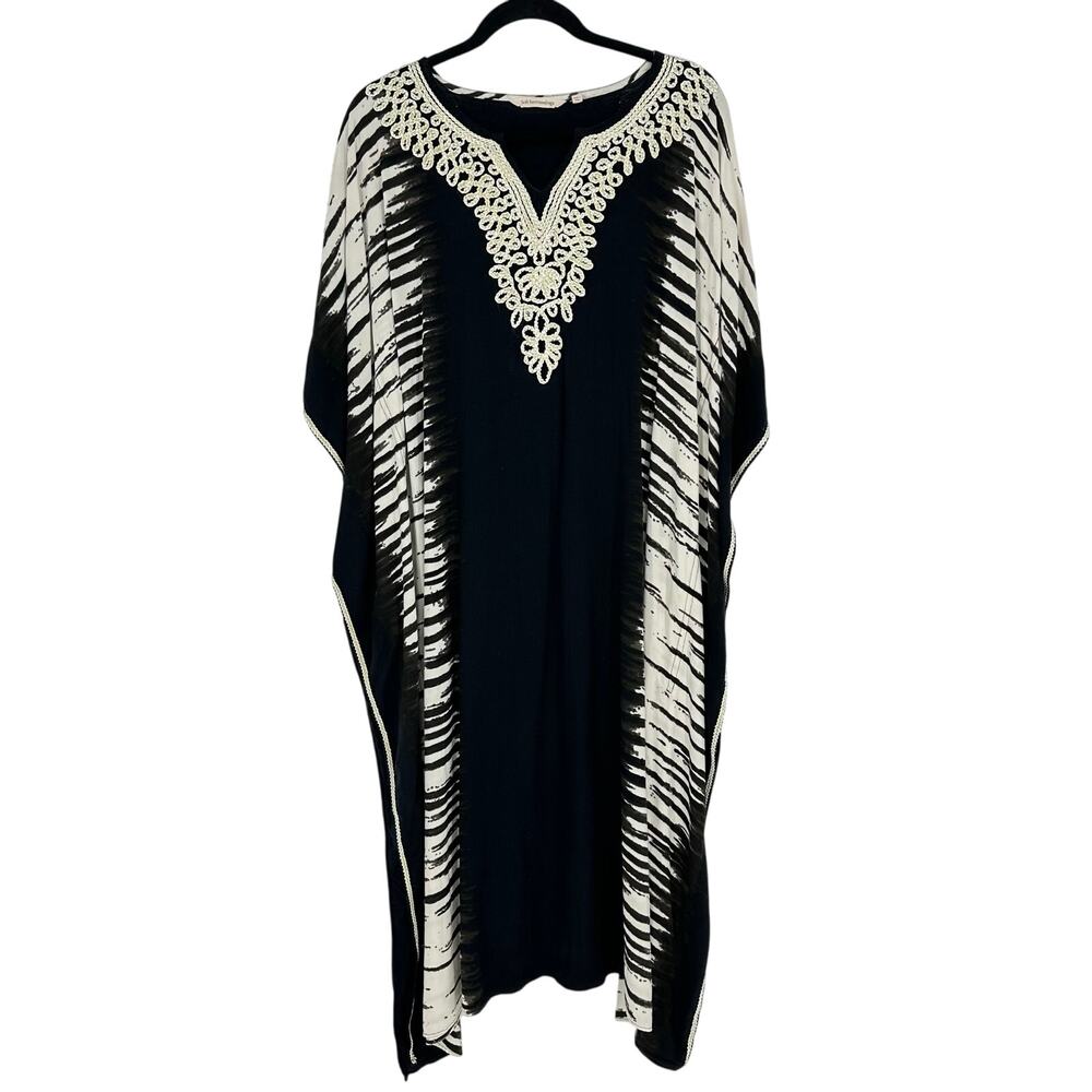 Soft Surroundings Kaftan Dress Size S/M Black White Embroidered Collar Maxi